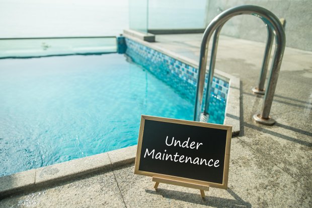 2.	Onderhoud uw zwembad regelmatig. 